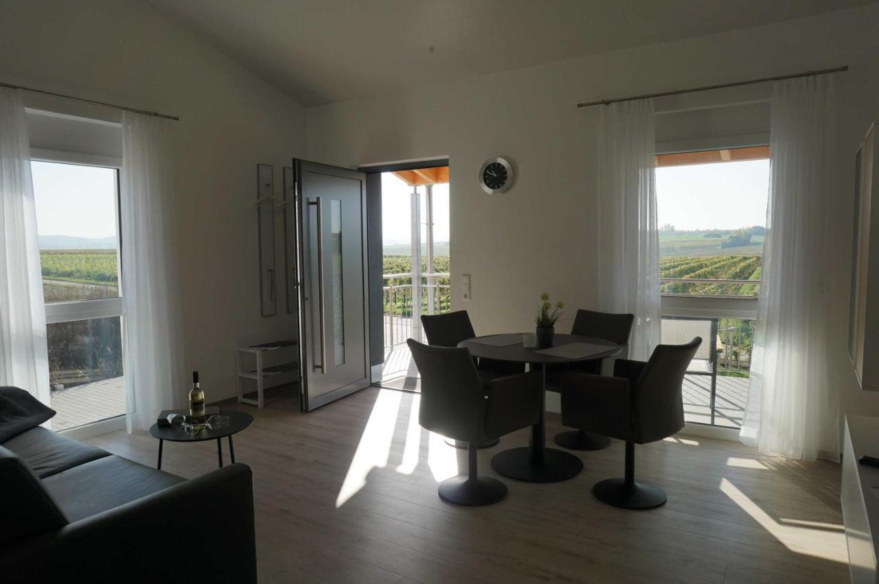 Апартаменты Weingut Schaaf Лауффен-ам-Неккар Экстерьер фото